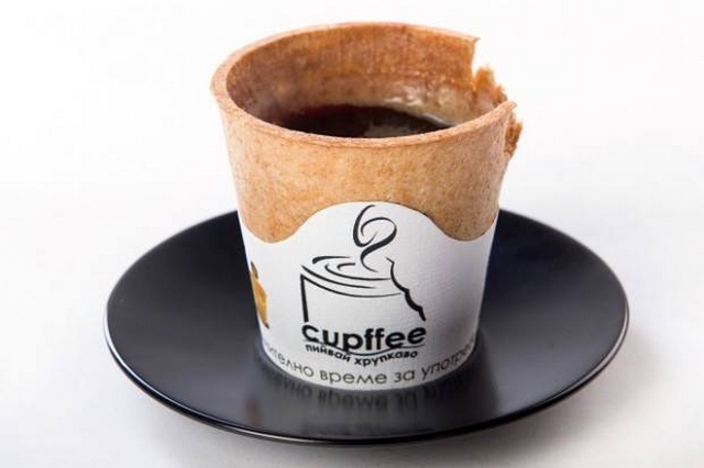 У Болгарії придумали їстівні стаканчики для кави