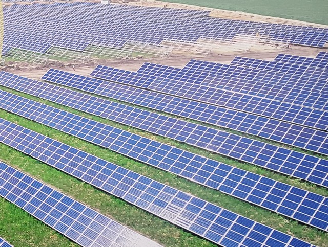 На Херсонщині відкрили сонячну електростанцію на 10 МВт, що живитиме 15 сіл